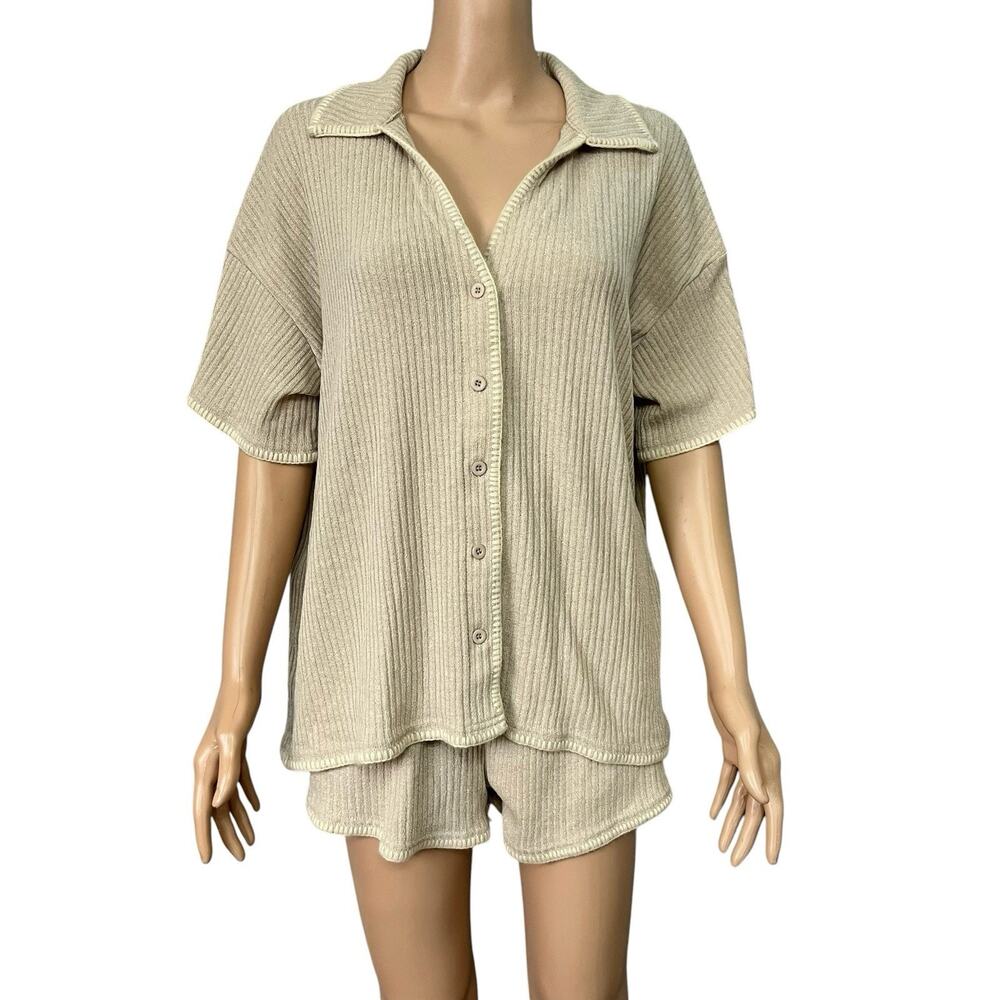 Billy J Eden Two Piece Knit Set Small Top And Shorts Casual Loungewear Vacation